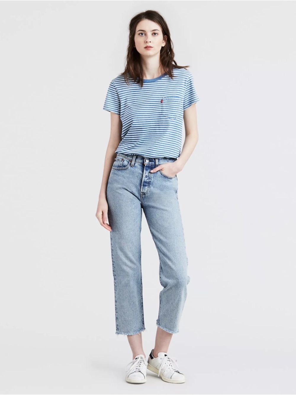 Levi’s Premium Wedgie Straight Jeans High-Rise Light Wash Cropped Raw Hem Sz 29